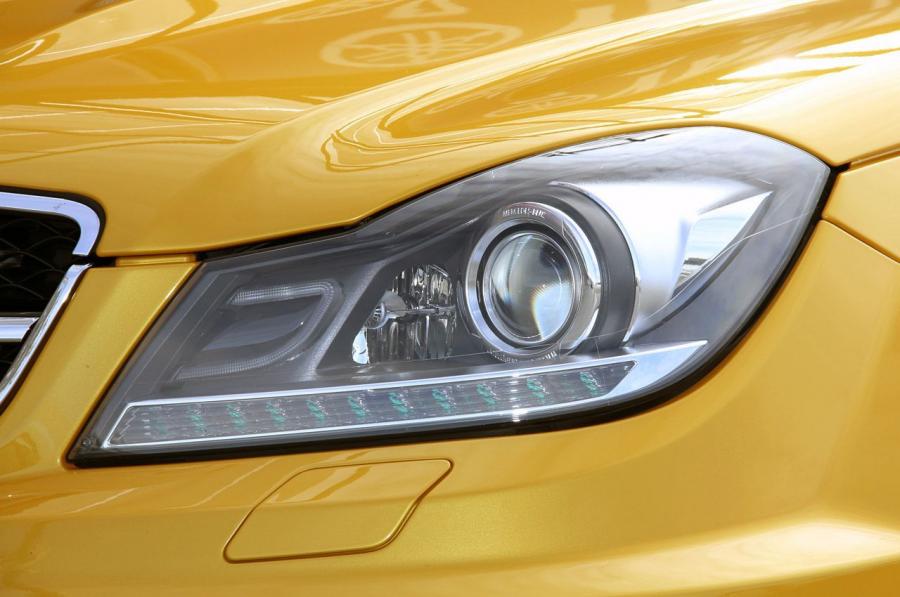  Mercedes-Benz C63 AMG Coupe Black Series 2012 года  (фото 41 из 66)